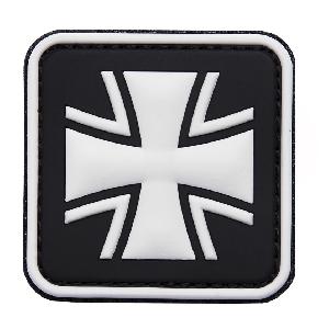 Ecuson 3D PVC Cruce de Fier, Negru