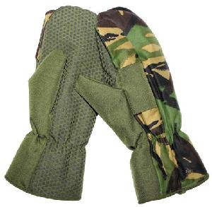 Manusi Marea Britanie DPM, Nepurtate